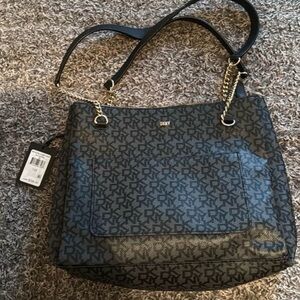 SOLD ‼️‼️‼️‼️